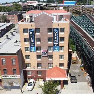 Hotel East, Nueva York